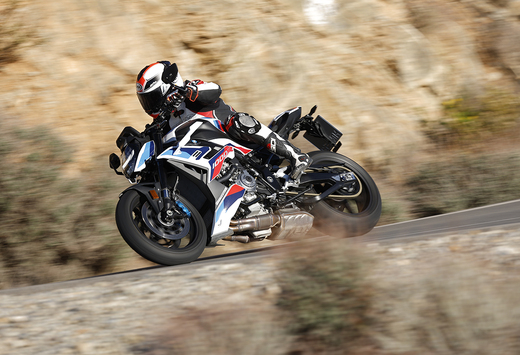 Review BMW M 1000 R