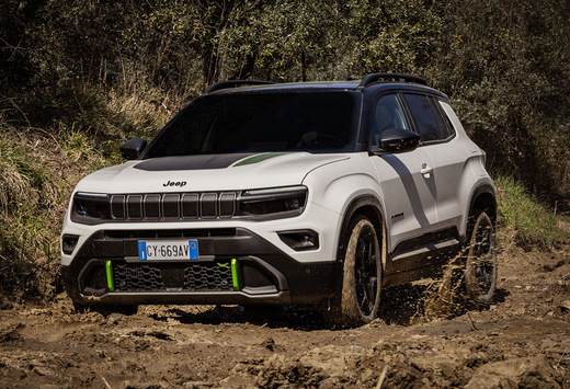 Review Jeep Avenger 4xe (2025) 