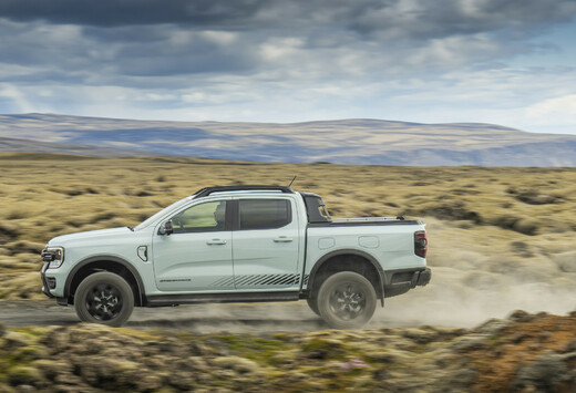 Review Ford Ranger PHEV Stormtrack (2025) - eerste test AutoGids