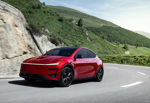 TESLA MODEL Y PERFORMANCE #1