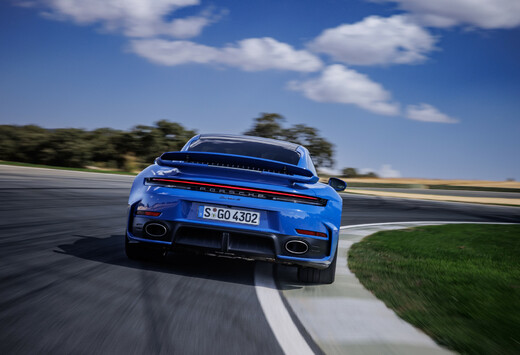 Review Porsche 911 Turbo S T-Hybrid  (992.2 / 2025) – eerste test AutoGids