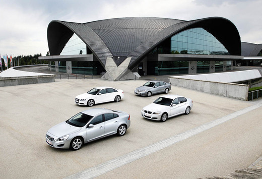 Audi A4 2.0 TDI 120, BMW 3-Reeks 316d, Mercedes C-Klasse 180 CDI en Volvo S60 DRIVe : Toegangsticket