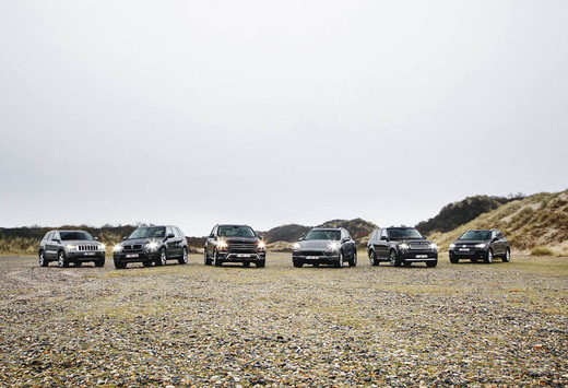 Volkswagen Touareg 3.0 V6 TDI 204, Porsche Cayenne Diesel 211, Range Rover Sport TDV6 211, Jeep Grand Cherokee 3.0 CRD 190, BMW X5 30d 211 en Mercedes ML 250 BlueTec : Less is more?