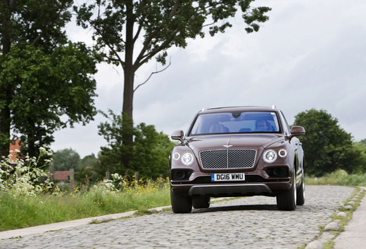 Bentley Bentayga : Le luxe dans tous ses excès