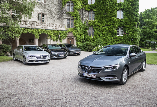 Opel Insignia tegen 3 rivalen