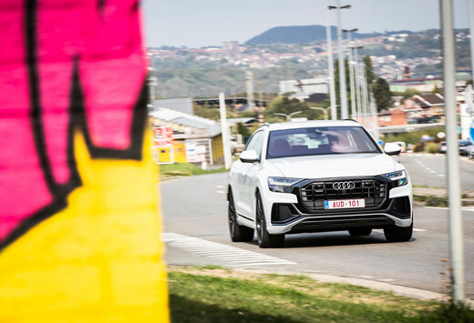 Audi Q8 50 TDI : Le Q7 en tenue de sport