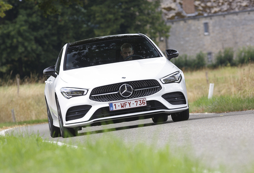 Mercedes CLA 180 : Toujours stylée