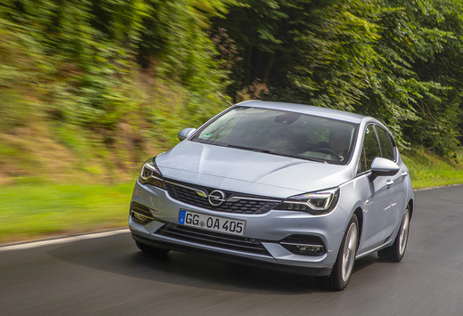 Opel Astra 1.4T CVT (2019)