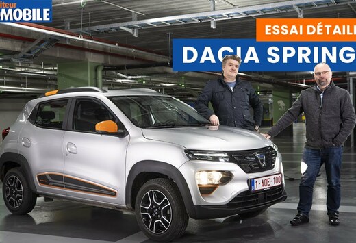 Avec la Dacia Spring, le constructeur roumain vise à démocratiser la voiture électrique. Avec quels compromis ? Regardez notre vidéo !