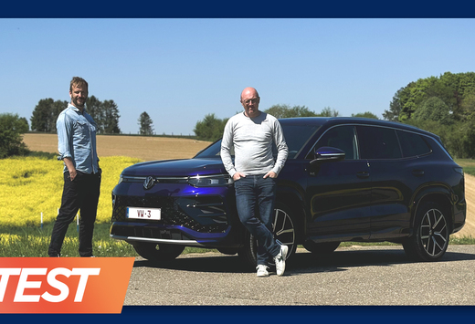 De Tiguan Allspace is dood, leve de Volkswagen Tayron. Of verdient deze SUV geen feestje? In deze Gewikt & Gewogen zoeken Steven en Klaas naar de plus- en de minpunten van deze Tiguan in XL-formaat.
