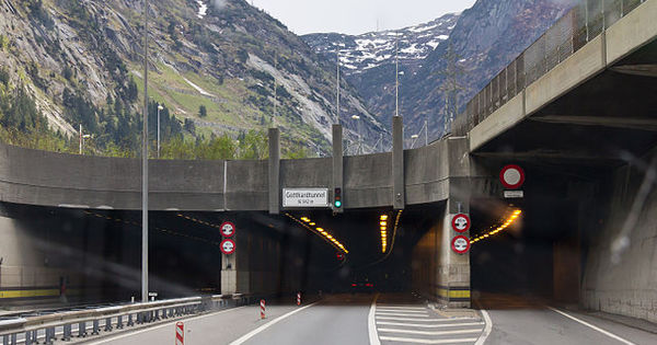 Zomerspecial 2019 – De Gotthard-wegtunnel - AutoGids