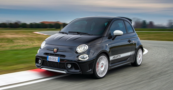 Test Review 2021 Abarth 695 - Test AutoGids