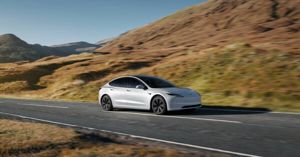 Essai Tesla Model 3 Propulsion (2026) – Plus pour moins | Moniteur Automobile