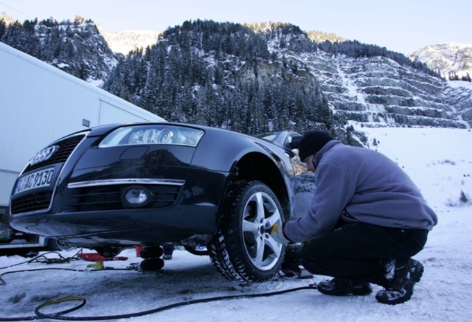 Neige, verglas: comment préparer sa voiture au froid la veille d
