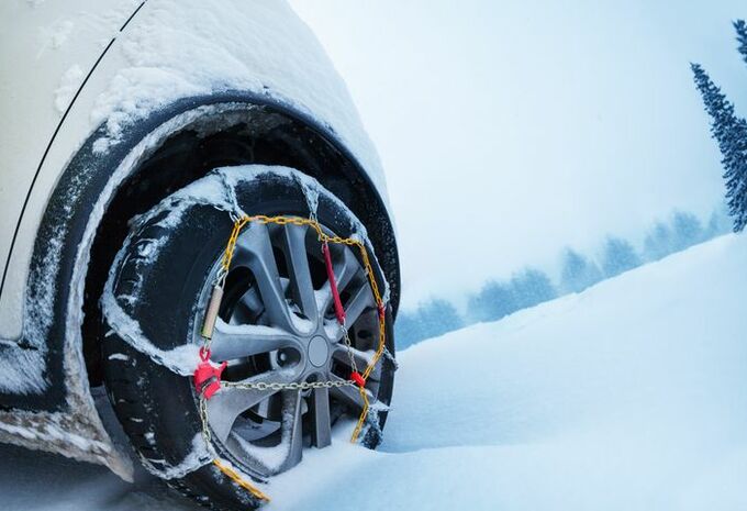 Chaînes à neige pour voiture - Équipement auto