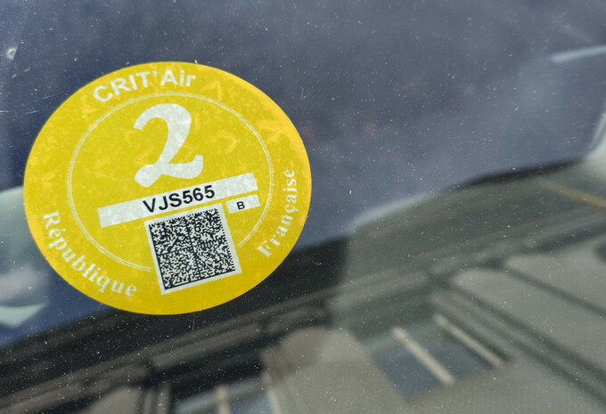 Vignette crit'air France, catégorie électrique, écopastille pour les ZFE des grandes villes françaises