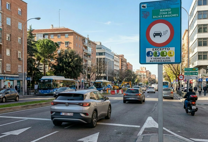 LEZ (ZBE) de Madrid : vignettes et parking réglementé - Photo IA