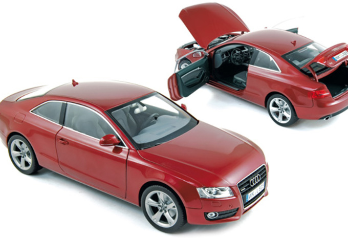 Uitputting Vervolg Opheldering IN HET KLEIN: Audi A5 (Norev, 1/18) - AutoWereld