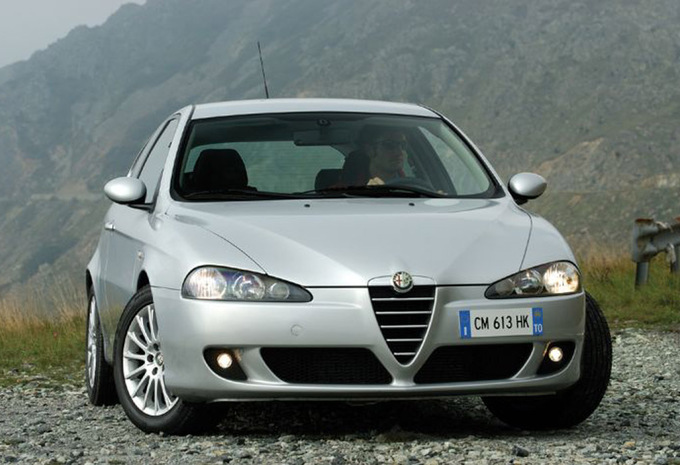 Alfa Romeo 147 5p 1.6 105 Impression