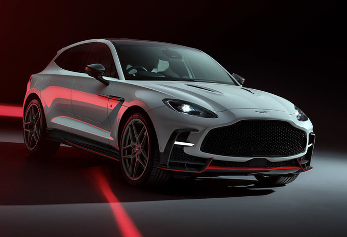 Aston Martin DBX DBX S