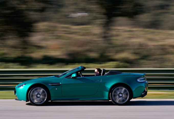 Aston Martin V8 Vantage Volante SP10 Roadster