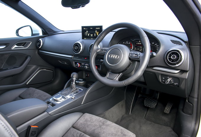 Audi A3 Cabriolet 2.0 TDi 100kW Ambiente
