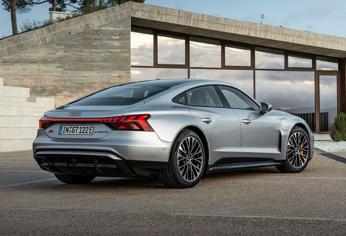 Audi E-Tron GT quattro 370kW