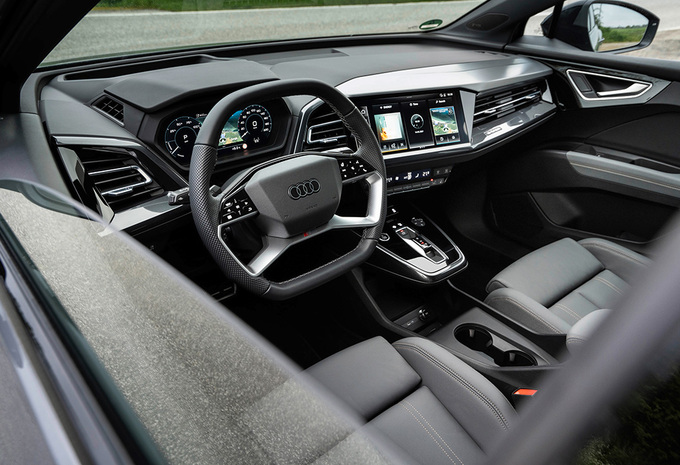 Audi Audi Q4 e-tron 35 e-tron Attraction