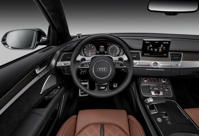 Audi S8 4.0 TFSi 445kW Tip8 quattro