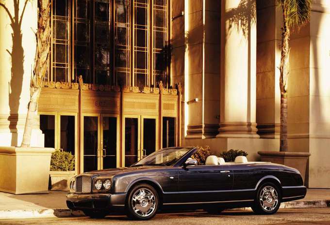Bentley Azure Continental Convertible