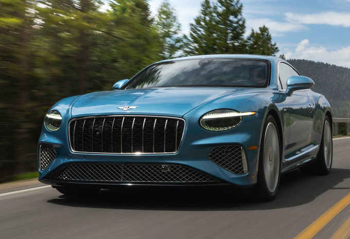 Bentley Continental GT 4.0 V8 4x4 DCT Mulliner