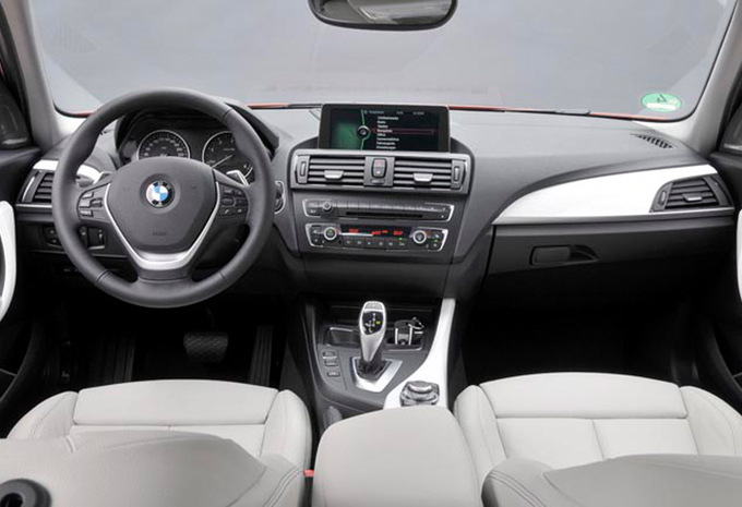 BMW Série 1 Hatch 118d 136