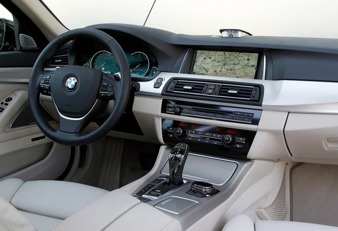 BMW 5 Reeks Touring 525d (160kW)