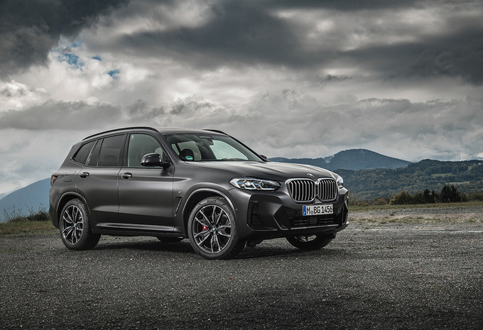 BMW X3 xDrive30i (185 kW)