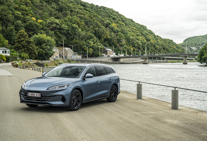 BYD Seal 6 DM-i Touring PHEV Comfort Touring