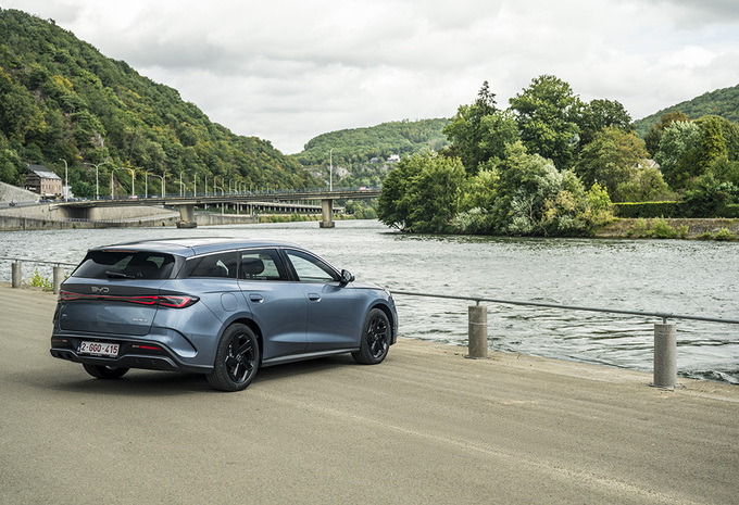 BYD Seal 6 DM-i Touring PHEV Comfort Touring