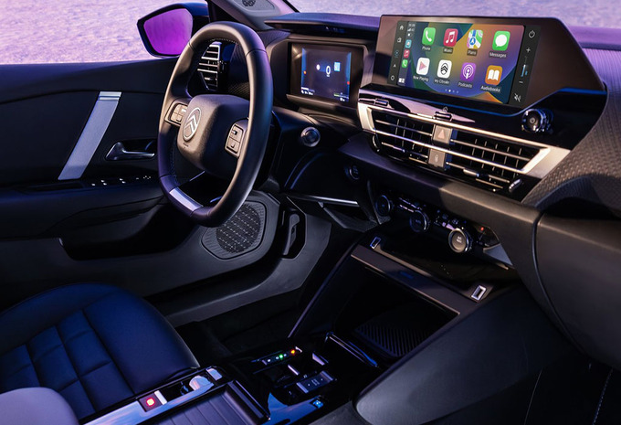 Citroën C4 X Hybrid 145 ch Automatic PLUS