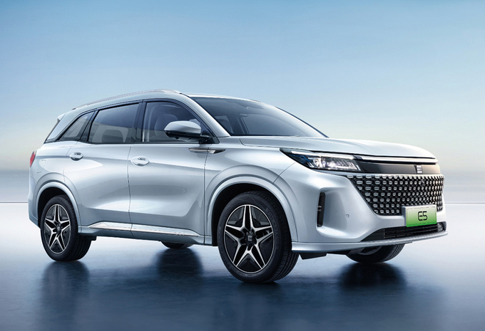 DFSK E5 1.5 PHEV Auto