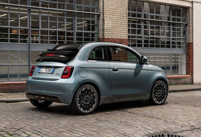 Fiat 500 Cabriolet 1.0 Hybrid Cabriolet 48kW 65ch La Prima