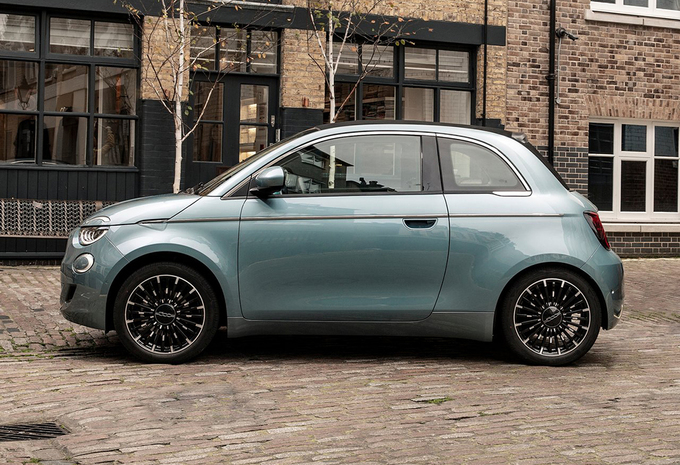 Fiat 500 Cabriolet 1.0 Hybrid Cabriolet 48kW 65ch La Prima