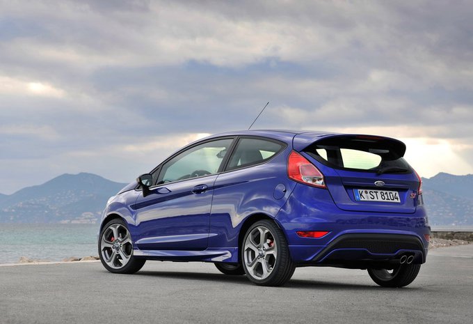 Ford Fiesta 3p 1.0i EcoBoost S/S 74kW Sync Edition