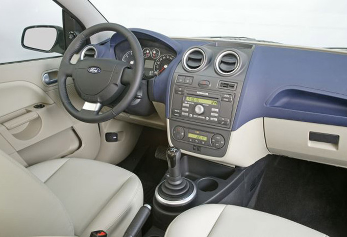 Ford Fiesta 5d 1.4 TDCi Ghia