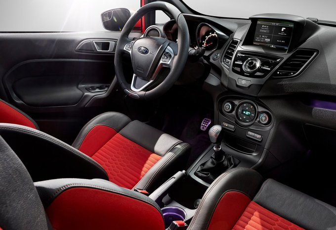 Ford Fiesta 5p 1.5 TDCi 55kW Sync Edition