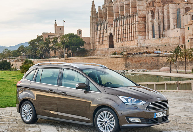 Ford Grand C-Max 1.5i EcoBoost 134kW S/S Aut Business Cl+