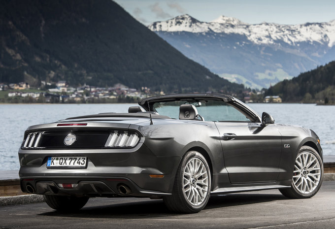Ford Mustang Cabrio 2.3i Aut. EcoBoost