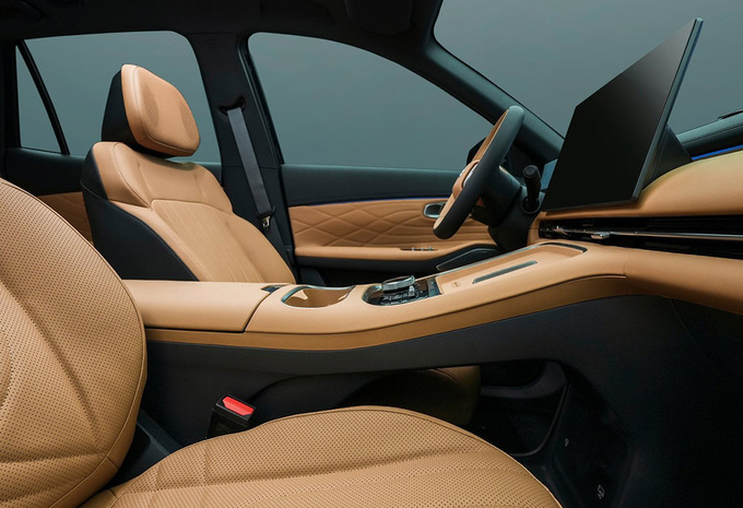 GEELY Starray EM-I 1.5 EM-i PHEV Pro+