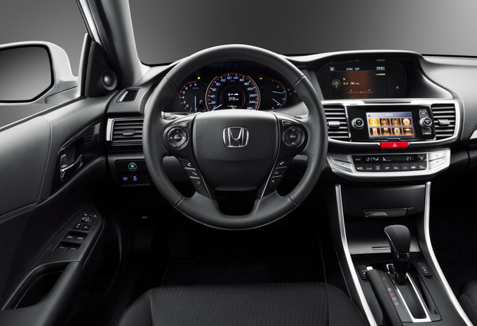 Honda Accord 4p 2.4i Executive