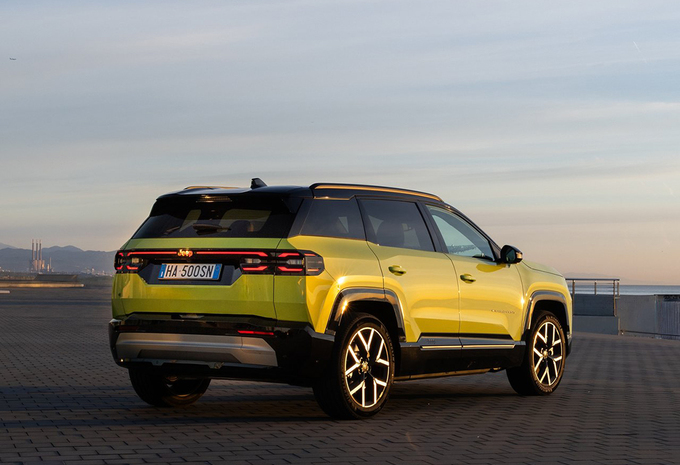 Jeep Compass 1.4 Turbo MultiAir 4x2 Night Eagle