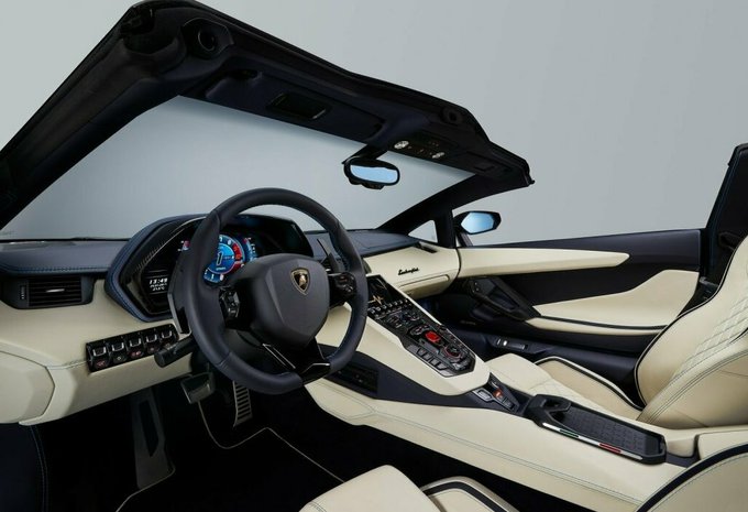 Lamborghini Aventador Roadster 6.5 V12 LP 770-4 SVJ Roadster