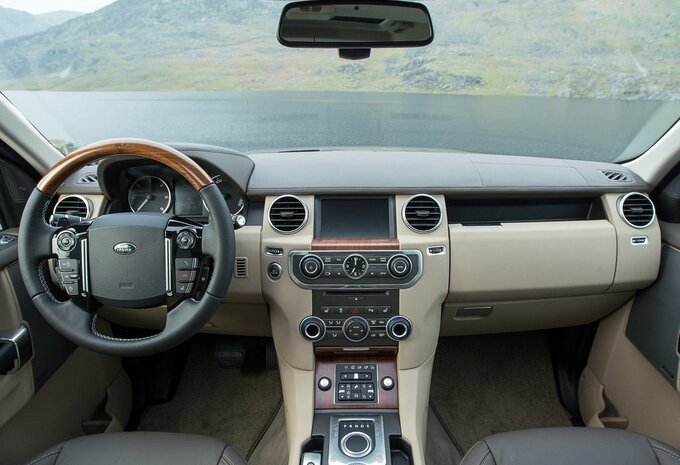 Land Rover Discovery 5p 3.0 SdV6 Commandshift Graphite